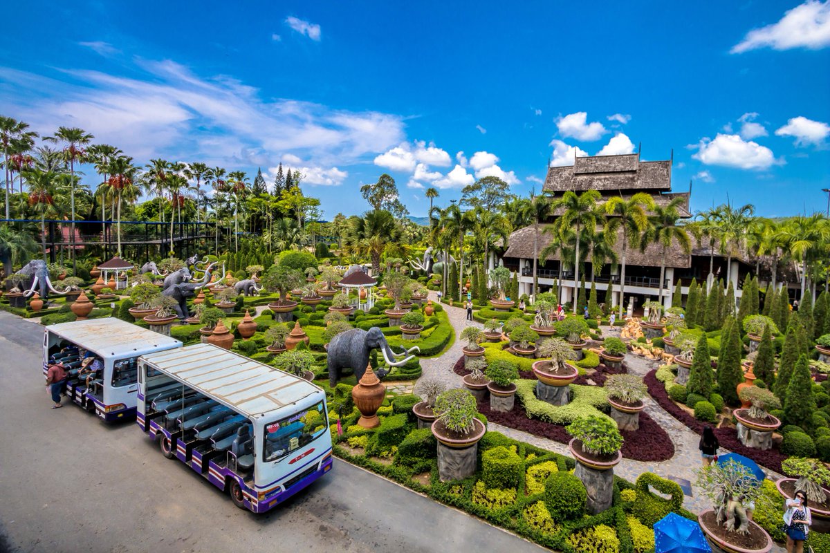 Nong Nooch Tropical Garden and Koh Larn Day Tour from Pattaya